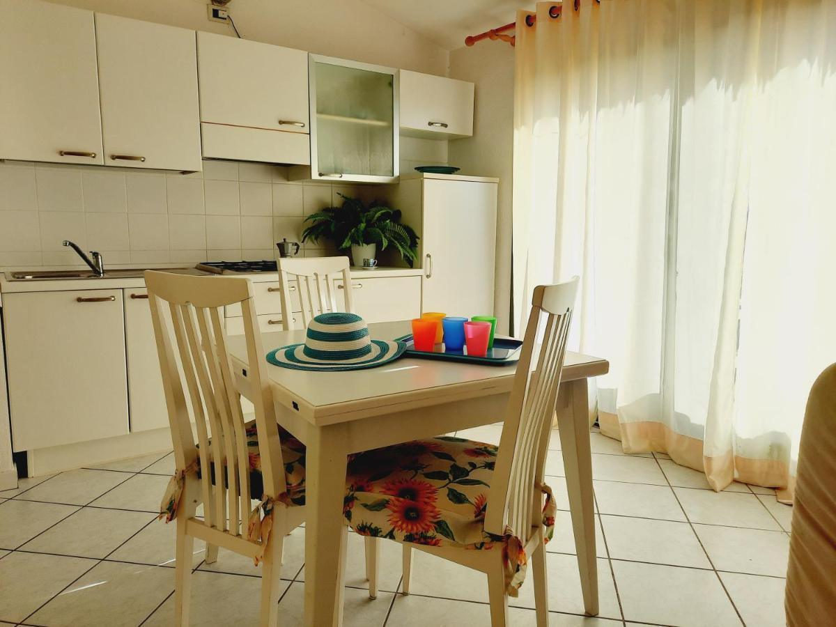 Ferienwohnung La Residenza Del Porto Santa Teresa Gallura Zimmer foto